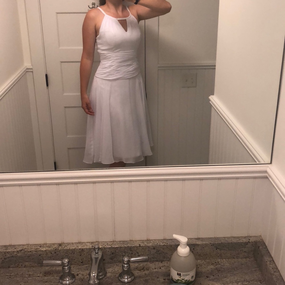 White chiffon dress, perfect for weddings or grads